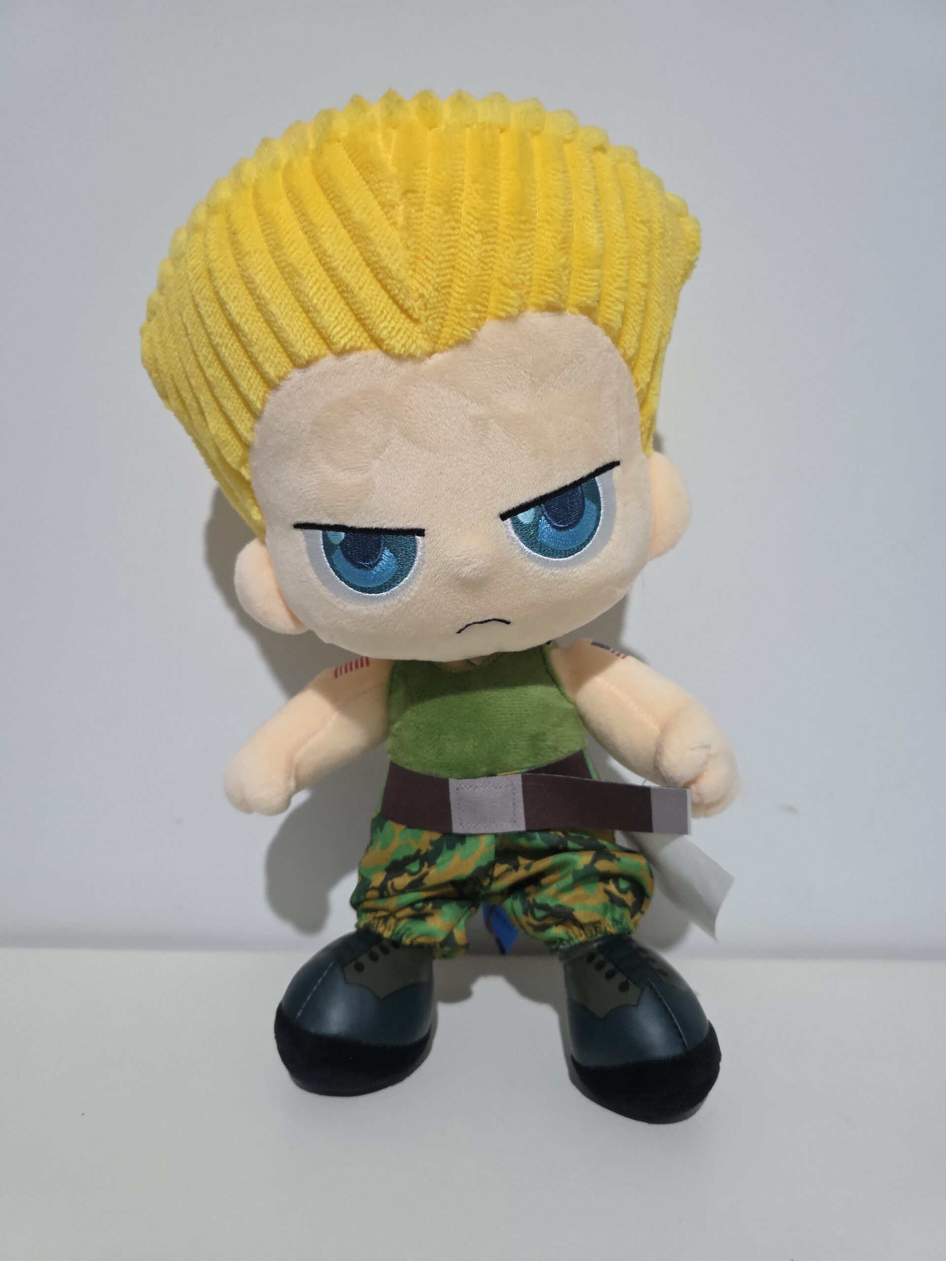 Pelúcia Antialérgica 30 cm Guile Street Fighter Oficial CAPCOM - Imagem 2